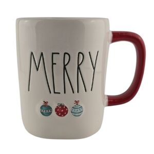 NWT RAE DUNN Artisan Festive Ceramic Mug Large Letters MERRY Red Interior Handle